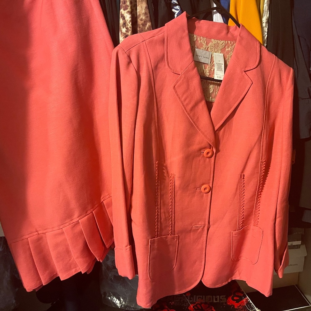 Emma James Linen Suit - Size 14- Pink/Peach